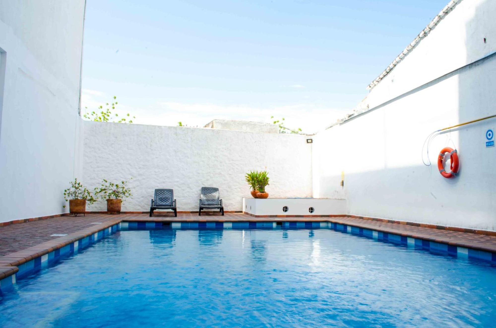 Hotel Elimar Girardot Bagian luar foto