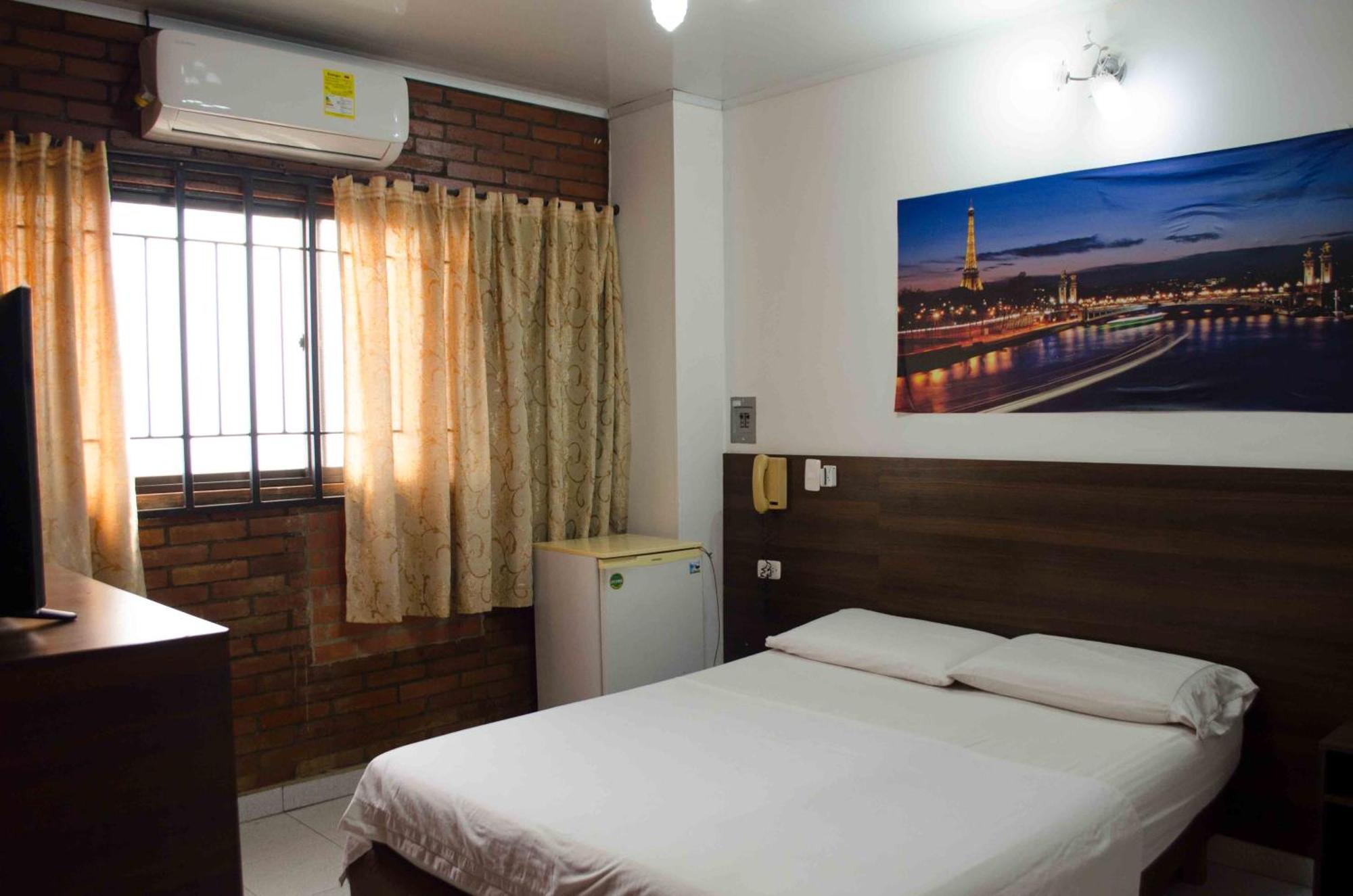 Hotel Elimar Girardot Bagian luar foto