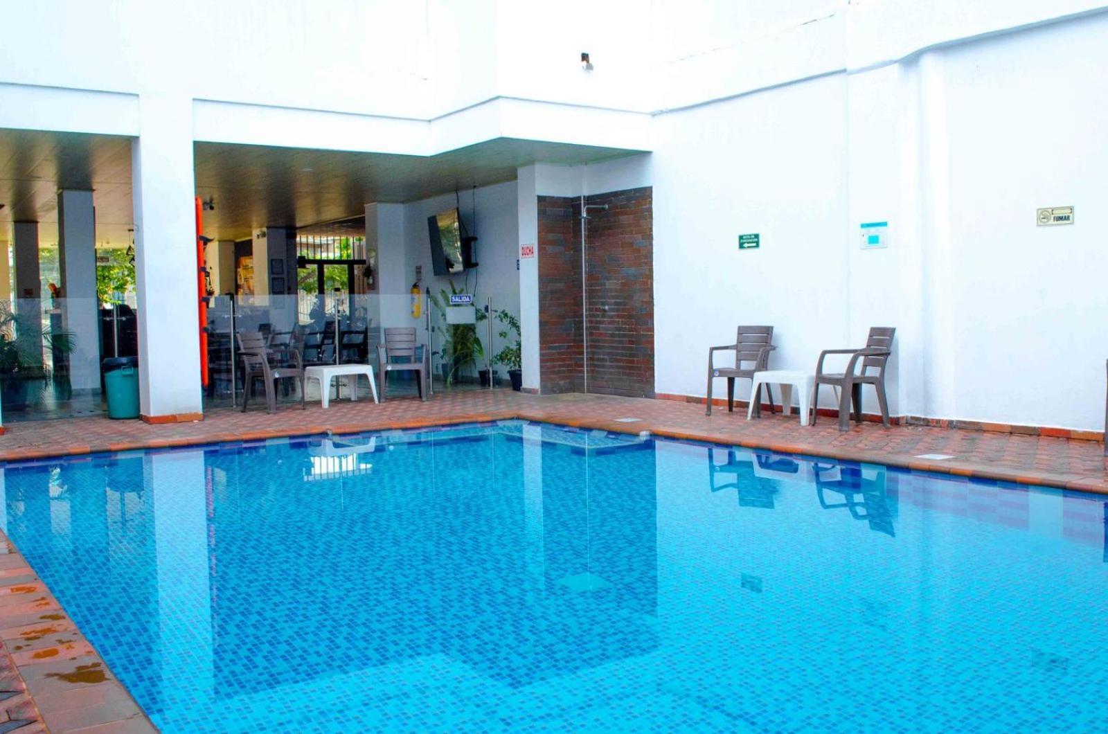 Hotel Elimar Girardot Bagian luar foto